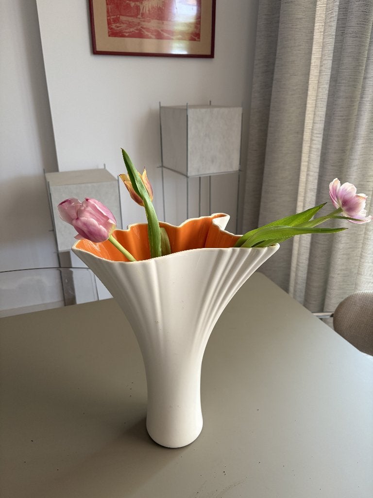 Design vaas 'Holland Vaas' van Royal Goedewaagen, Ophalen, Aardewerk of Porselein, Oranje, Zo goed als nieuw