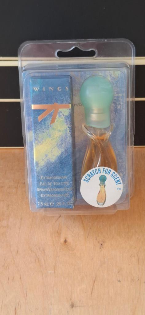 @Extraordinary WINGS edt Spray 7, 5ml in doosje@, Verzamelen, Parfumverzamelingen, Ophalen of Verzenden, Zo goed als nieuw, Miniatuur