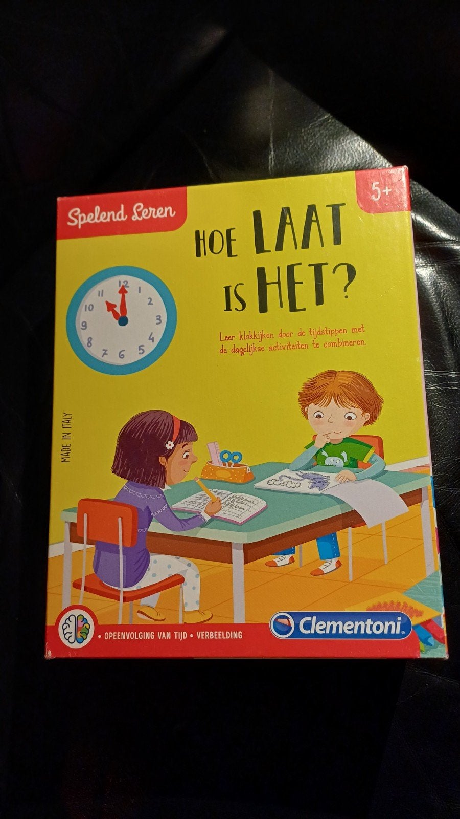 Spel: hoe laat is het?, Ophalen of Verzenden, Zo goed als nieuw