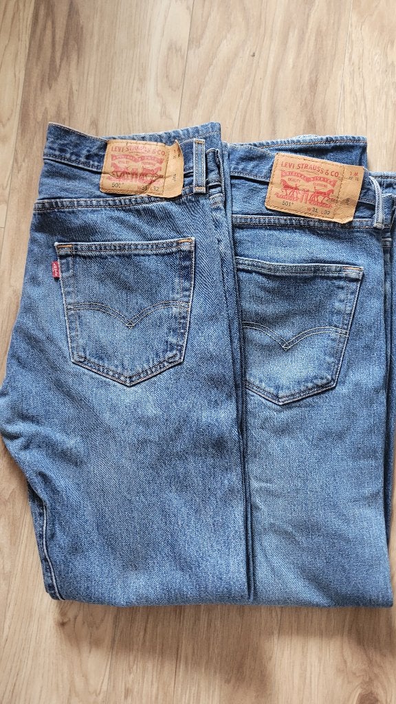 Levi's 501 spijkerbroek 2x, Ophalen, Blauw, Overige jeansmaten, Gedragen