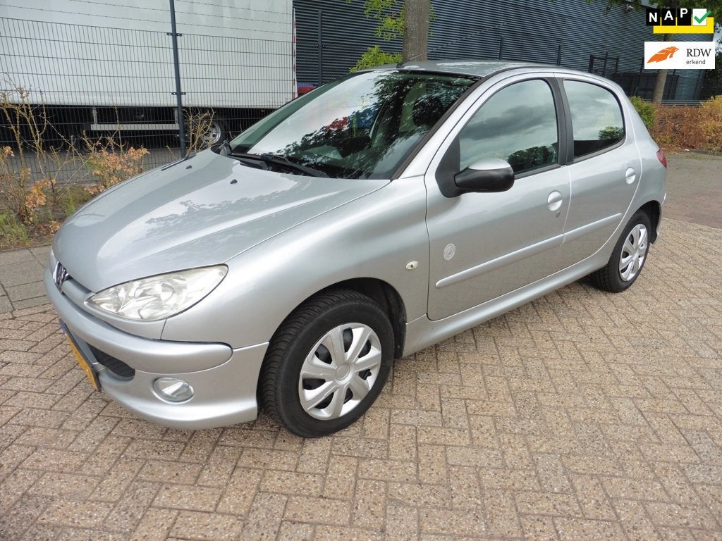Peugeot 206 1.4 Génération AIRCO, 31 €/maand, 4 cilinders, Origineel Nederlands, Particulier