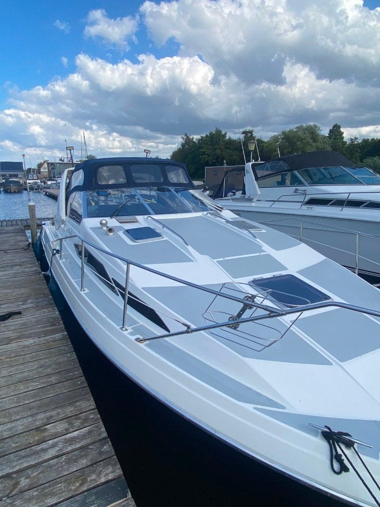 Bayliner Avanti 3055  2 OMC 5.0 V8  ca. 11 meter, Gebruikt, Binnenboordmotor, Walstroom, Polyester