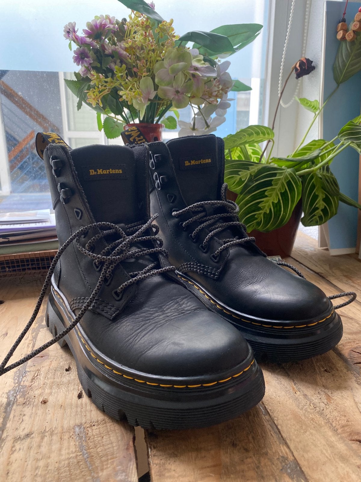 Dr Martens, Ophalen, Zo goed als nieuw, Zwart