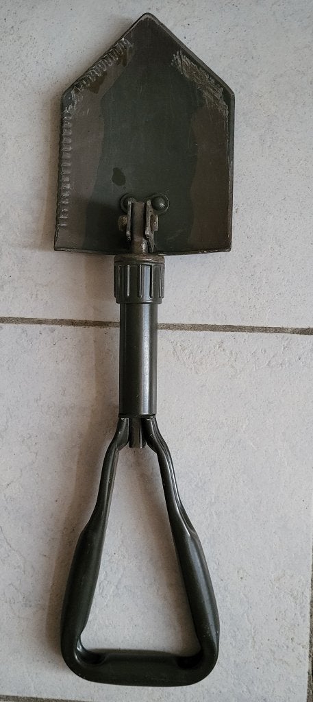Vintage militaria schop, Verzamelen, Militaria | Algemeen, Ophalen, Landmacht, Nederland, Helm of Baret