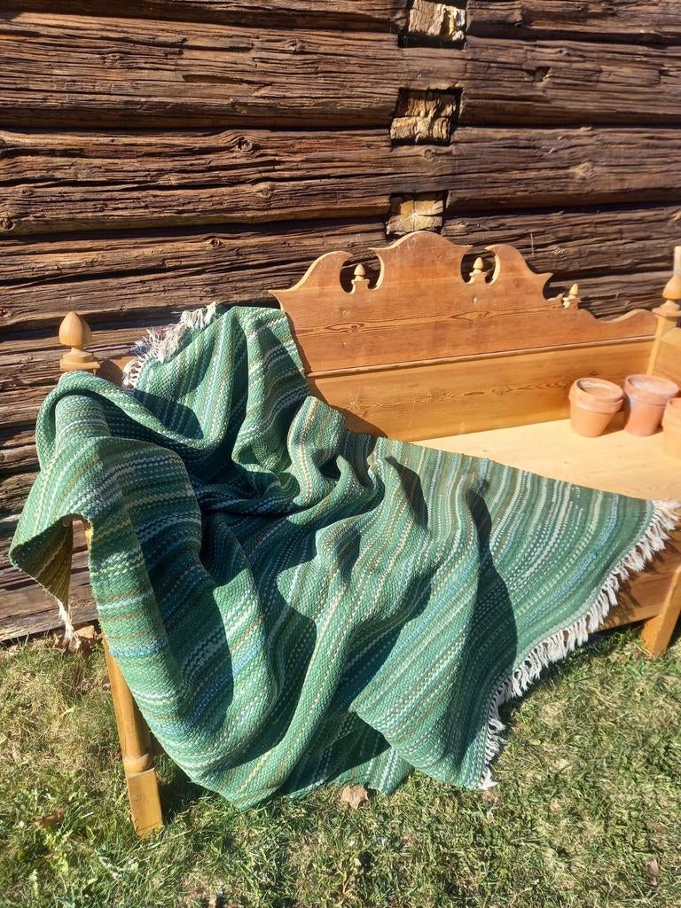 Groot Zweeds geweven vloerkleed in groentinten (192x135cm), Huis en Inrichting, Stoffering | Tapijten en Kleden, Gebruikt, 100 tot 150 cm