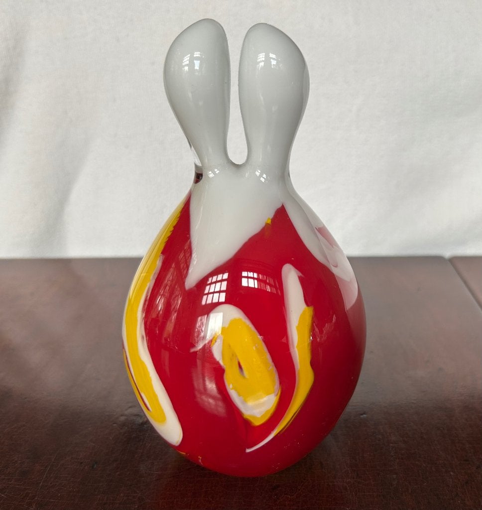 Gestileerde glazen sculptuur van een konijn, Antiek en Kunst, Glas, Ophalen of Verzenden, 19 cm, Beeld