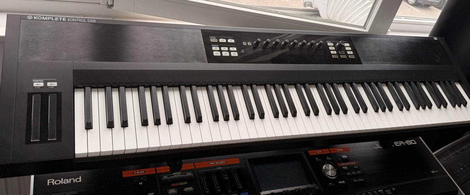 Native Instruments Komplete Kontrol S88 MK1 - Uitstekende st, Muziek en Instrumenten, Keyboards, Overige merken, 88 toetsen, Ophalen of Verzenden