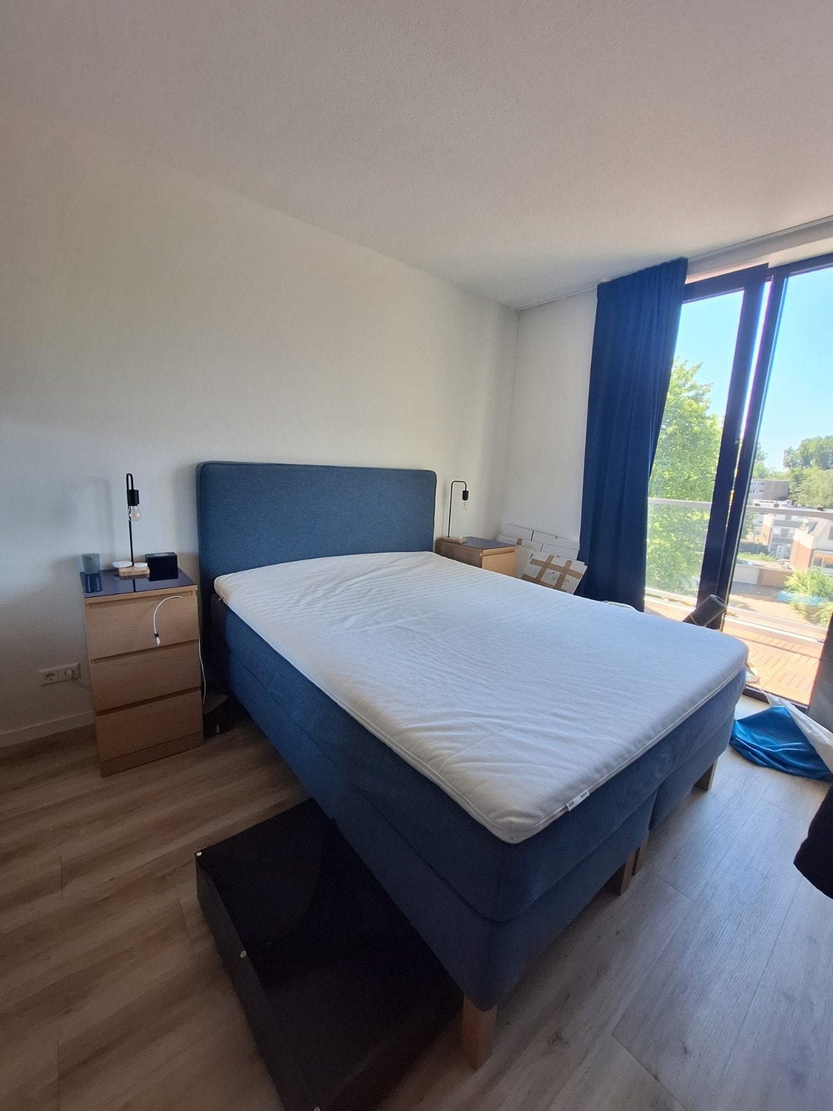 Bed with storage, Ophalen, Tweepersoons, Zo goed als nieuw, 160 cm