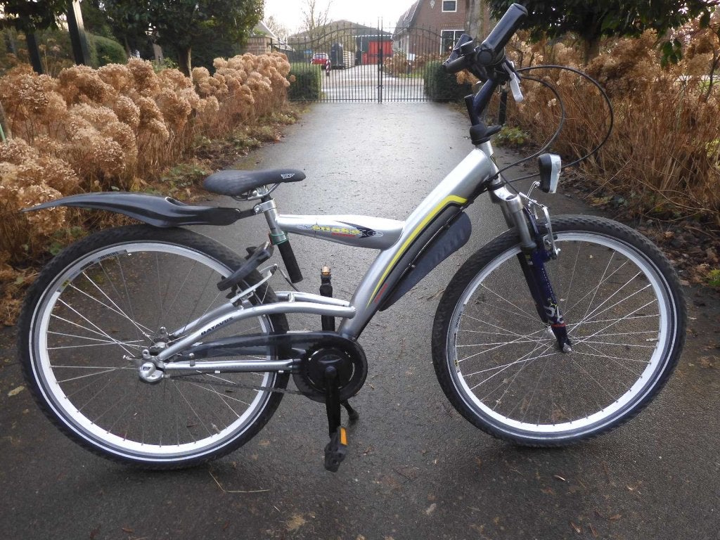 Stoere Zilveren 26 inch Batavus Snake met 3 versnellingen, Batavus, Versnellingen, Zo goed als nieuw, Niet ingevuld