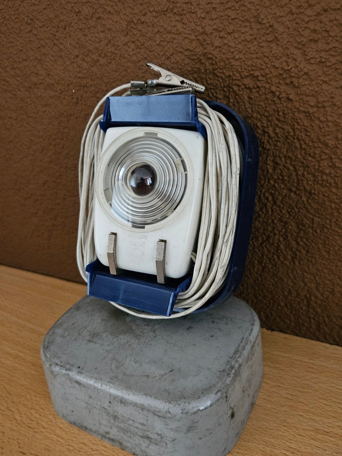 Vintage Philips noodlamp lamp pechlamp

Tekst samengesteld d, Ophalen of Verzenden, Philips