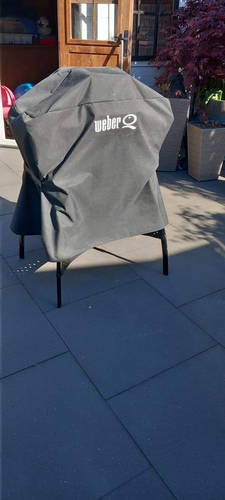 Weber Q 2400 Elektrische BBQ - Zo goed als nieuw, Ophalen of Verzenden, Zo goed als nieuw, Weber