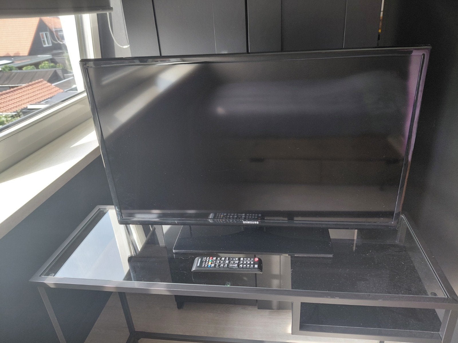 Samsung UE32EH4003W TV - 32 inch HD Ready LED TV, Ophalen, 50 Hz, HD Ready (720p), 80 tot 100 cm
