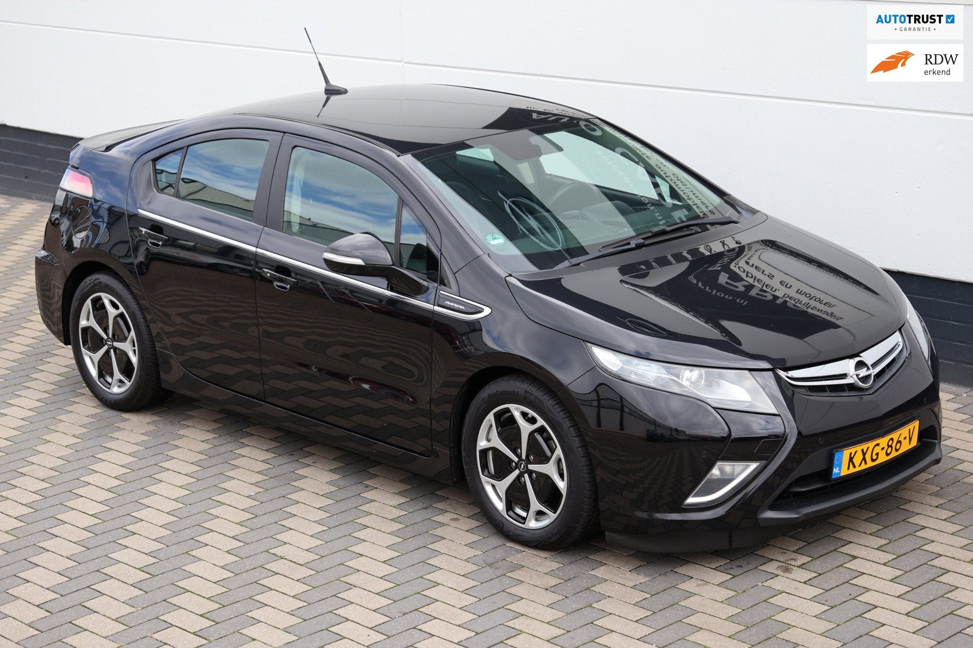 Opel Ampera 1.4 PHEV Navi Camera Cruise Leder Keyless !, Auto's, 4 cilinders, 16 kWh, Navigatiesysteem, Zwart