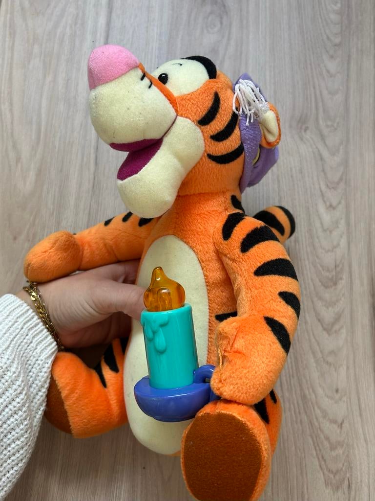 Tijgertje knuffel met lampje - Disney Winnie de Poeh, Kinderen en Baby's, Speelgoed | Knuffels en Pluche, Gebruikt, Tijger, Disney