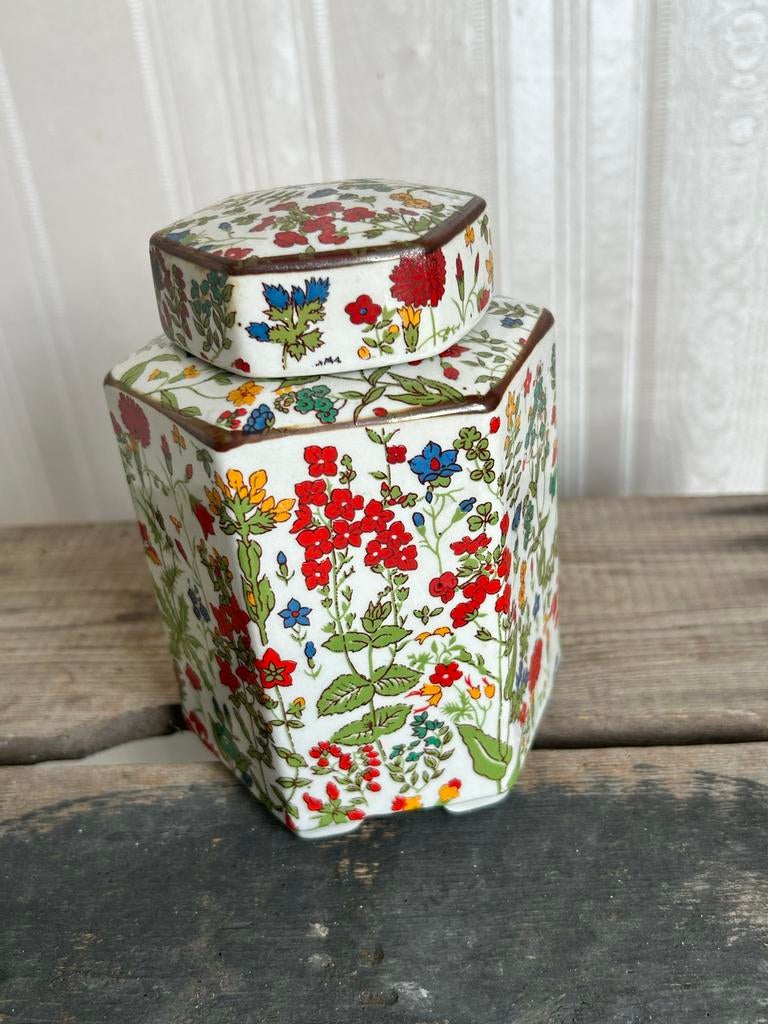 Vintage Hexagonale Bloemen Theebus/Pot, Antiek en Kunst, Antiek | Keramiek en Aardewerk, Ophalen