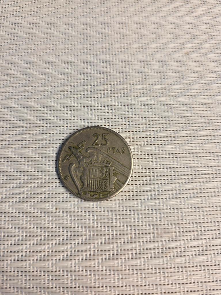 Zeldzame Spaanse 25 Pesetas munt (Franco), Ophalen of Verzenden, Overige landen, Losse munt
