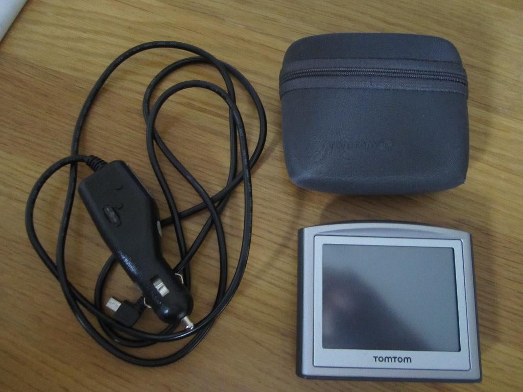 TOMTOM ONE Navigatiesysteem 4NO1.002, Auto diversen, Autonavigatie, Ophalen of Verzenden, Gebruikt