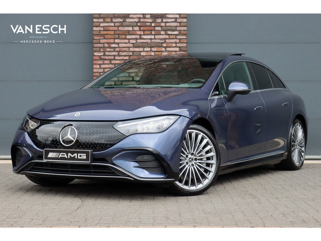 Mercedes-Benz EQE 300 AMG Line 90 kWh | Airmatic | Distronic, 12 maanden, Achterwielaandrijving, Zwart, Blauw