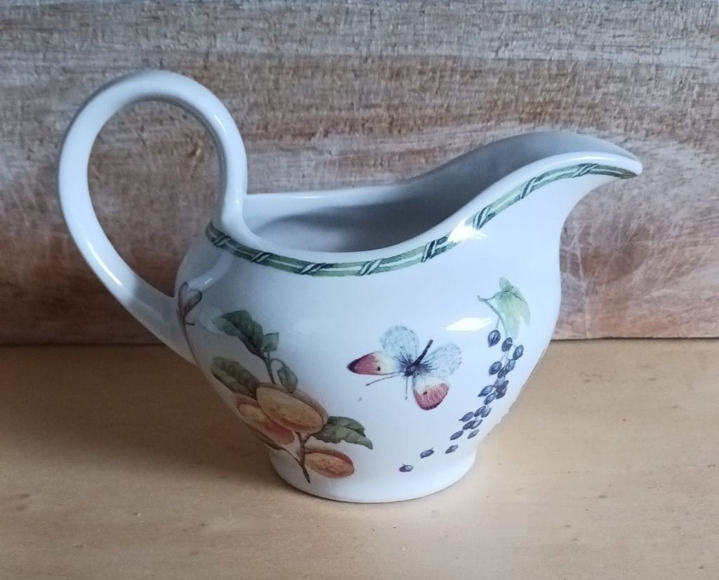 Janneke Brinkman Fruit en Flowers JBS eierdoppen en melkkan, Overige merken, Ophalen of Verzenden, Zo goed als nieuw, Overige stijlen