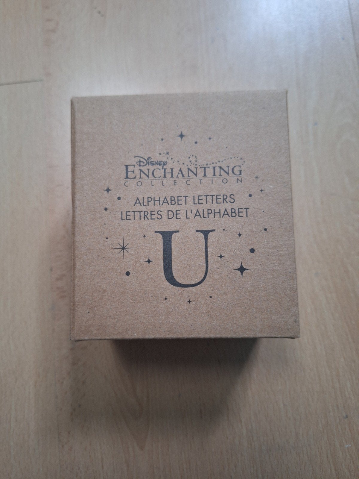 Disney enchanting collection alfabet letter U, Ophalen of Verzenden, Overige figuren, Nieuw, Beeldje of Figuurtje