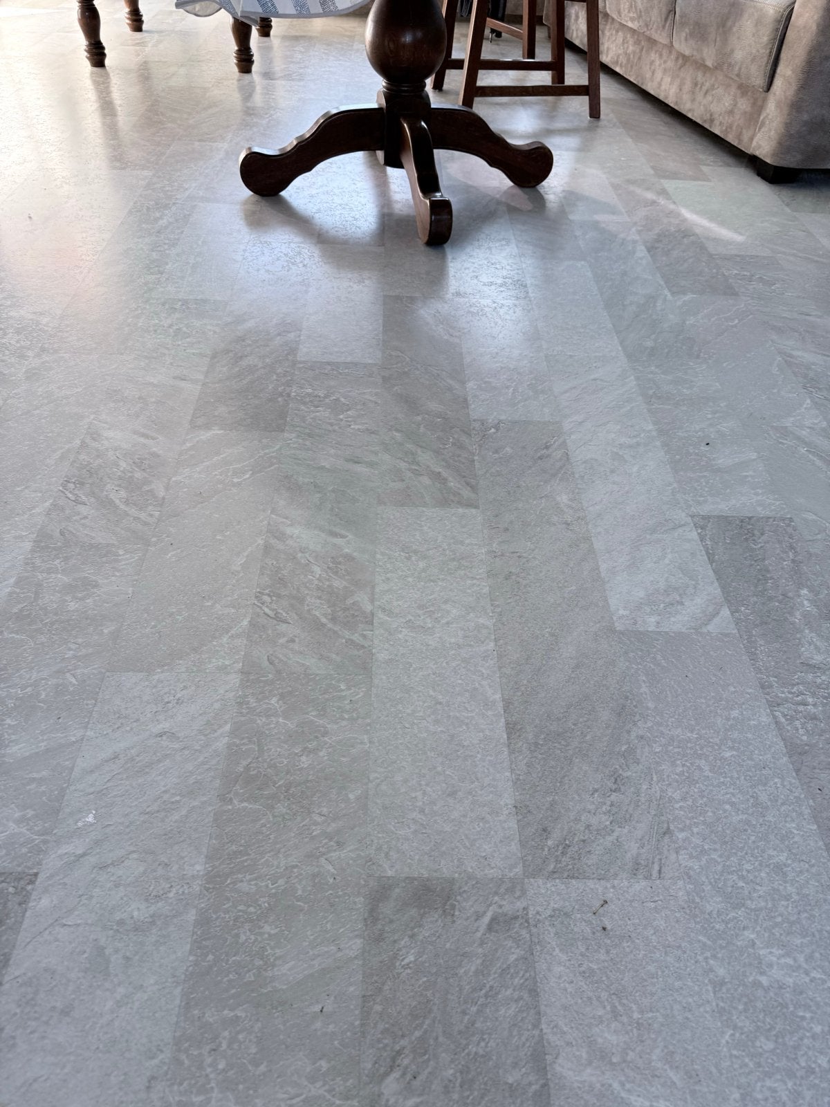 Grijze vinyl vloer - 40 m², Ophalen, Zo goed als nieuw, 25 tot 50 m², Grijs