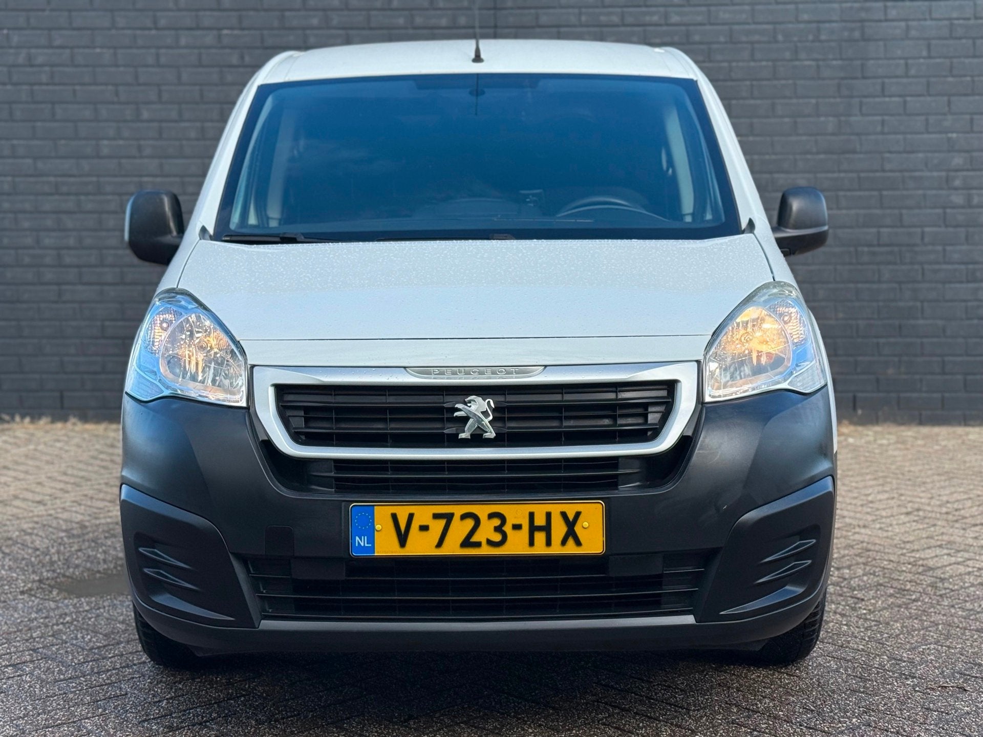 Peugeot Partner 1.6 BlueHdi Bj 2017 Airco Schuifdeur 158dkm, Voorwielaandrijving, Dealer onderhouden, Stof, 680 kg