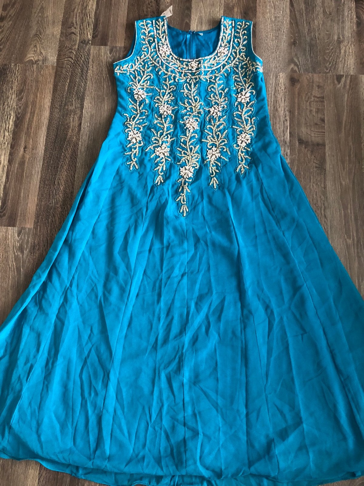 Prachtige Bollywood Anarkali Jurk - Blauw met Borduurwerk, Ophalen of Verzenden, Zo goed als nieuw, Maat 38/40 (M), Blauw