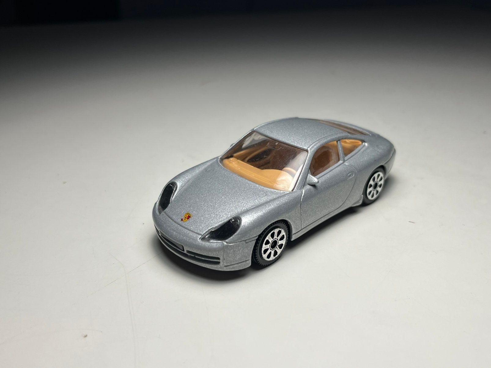 Bburago - Porsche 911 Carrera - Schaal 1:43, Ophalen of Verzenden, Zo goed als nieuw, Auto, Overige merken