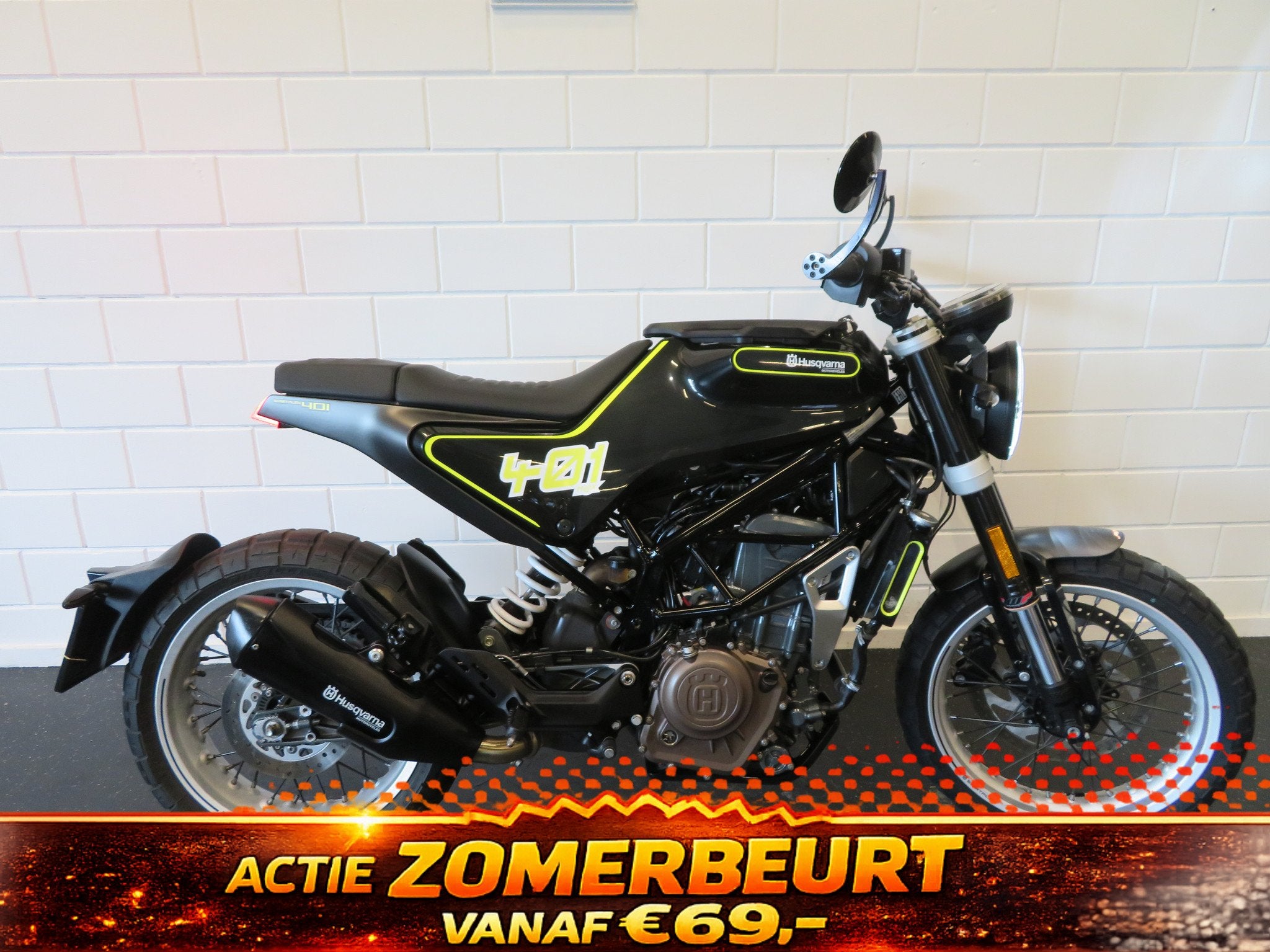 Husqvarna SVARTPILEN 401 (bj 2018), Bedrijf, 373 cc, 12 t/m 35 kW, Naked bike