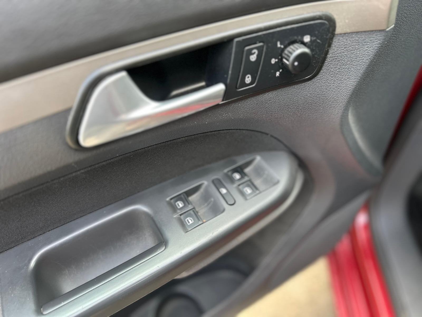 Volkswagen Touran 1.4 TSI Comfortline | Climate Control | Cr, Voorwielaandrijving, Euro 5, Gebruikt, Zwart