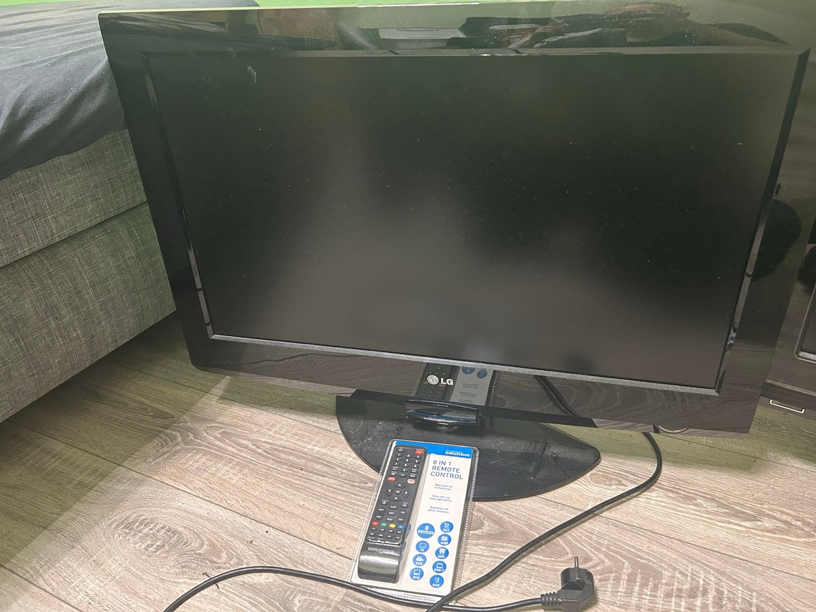 LG 32LG2000 LCD TV - 81 cm (32 inch) met afstandsbediening, Ophalen, Gebruikt, 50 Hz, LG