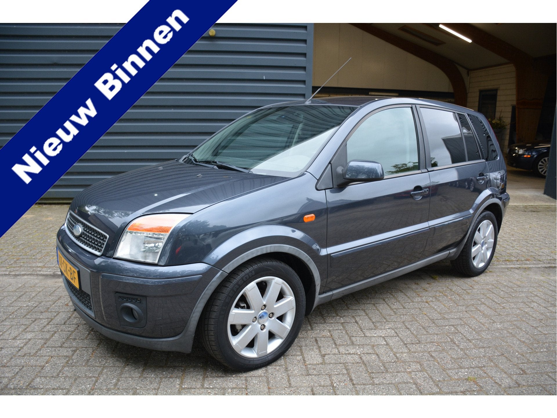 Ford Fusion 1.4-16V Futura Airco Centraal Trekhaak Nieuwe AP, Auto's, Ford, Voorwielaandrijving, 82 pk, Origineel Nederlands, Bedrijf