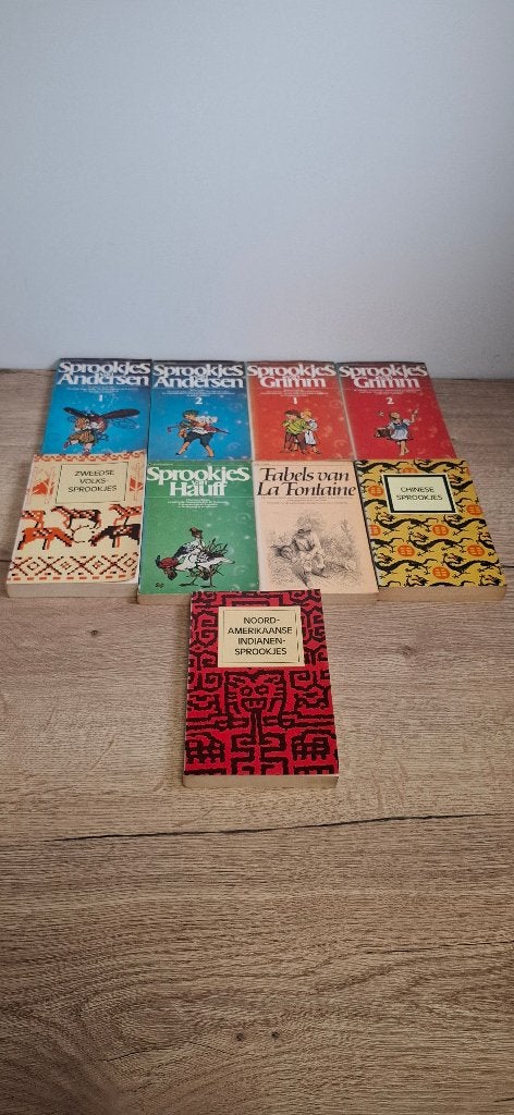 Sprookjes Boeken Verzameling 9 Delen - Andersen Grimm e.a., Boeken, Ophalen of Verzenden, Gelezen, Diverse auteurs