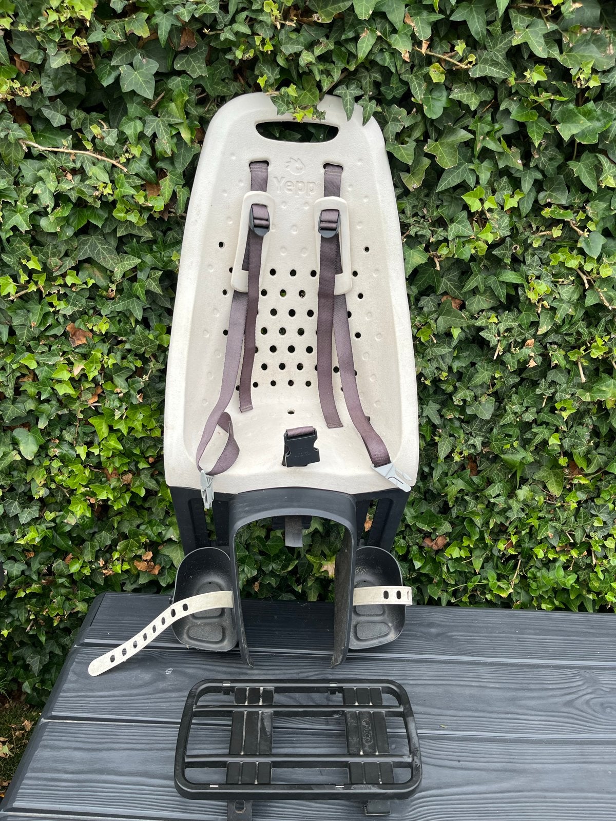 Yepp Achterzitje en adapter voor Kinderen - Gebruikt, Fietsen en Brommers, Ophalen, Achterzitje, 9 t/m 18 kg, Gebruikt