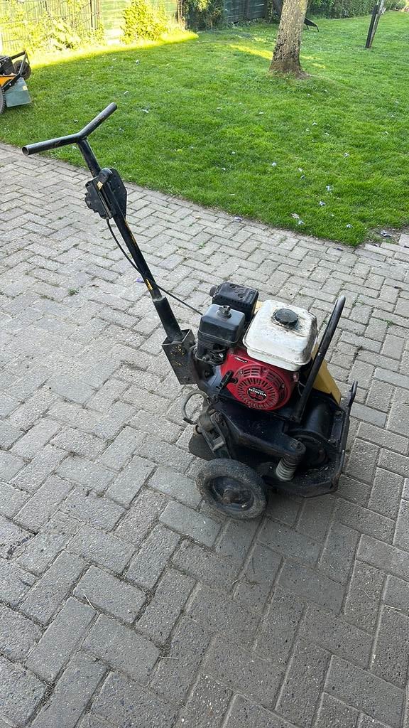 TE HUUR Trilplaat Honda GX160 - Grondverdichter, Ophalen, Gebruikt