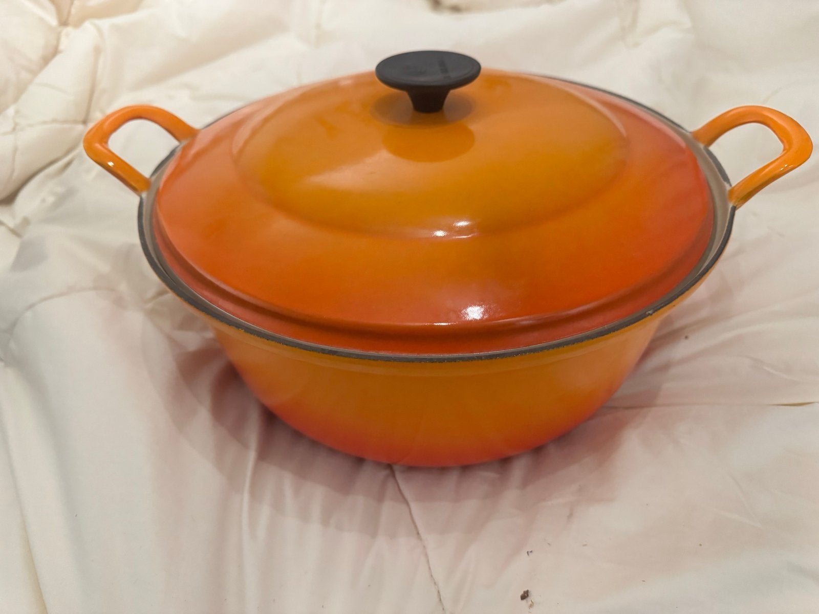 Le Creuset Braadpan Oranje - Gietijzeren Kookpan, Huis en Inrichting, Keuken | Potten en Pannen, Ophalen, Met deksel, Nieuw, Le Creuset