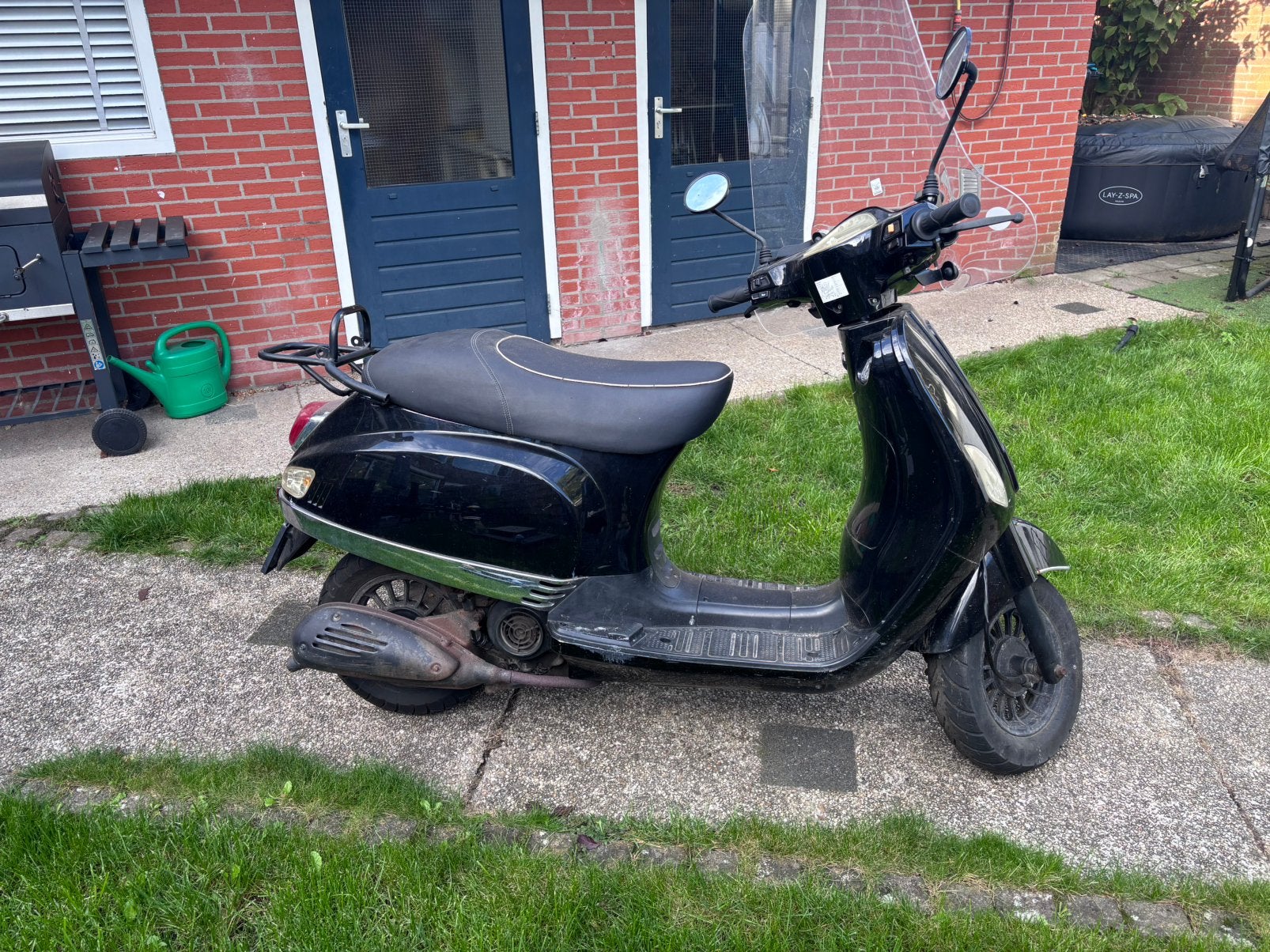 Leuke snorscooter in perfect werkende staat!, Ophalen, Zo goed als nieuw, Benzine, Overige merken