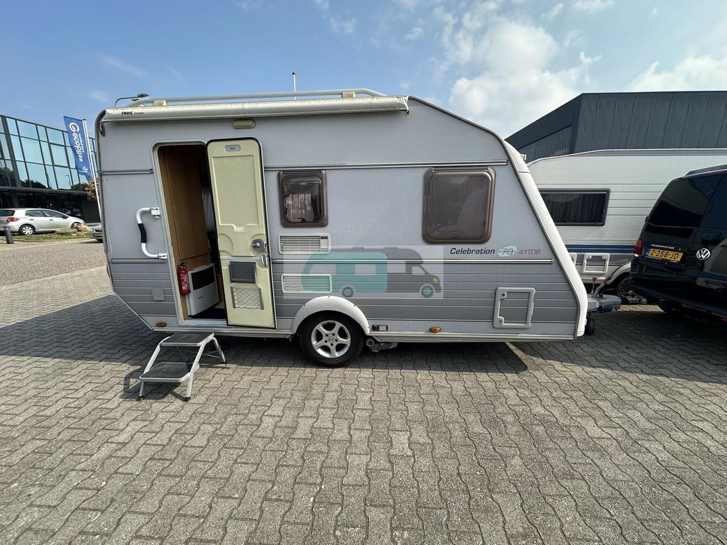 Kip celebration 41 TDB mover, zakluifel (bj 2005), Caravans en Kamperen, Caravans, Kip, Bedrijf, Schokbreker, 6 tot 7 meter