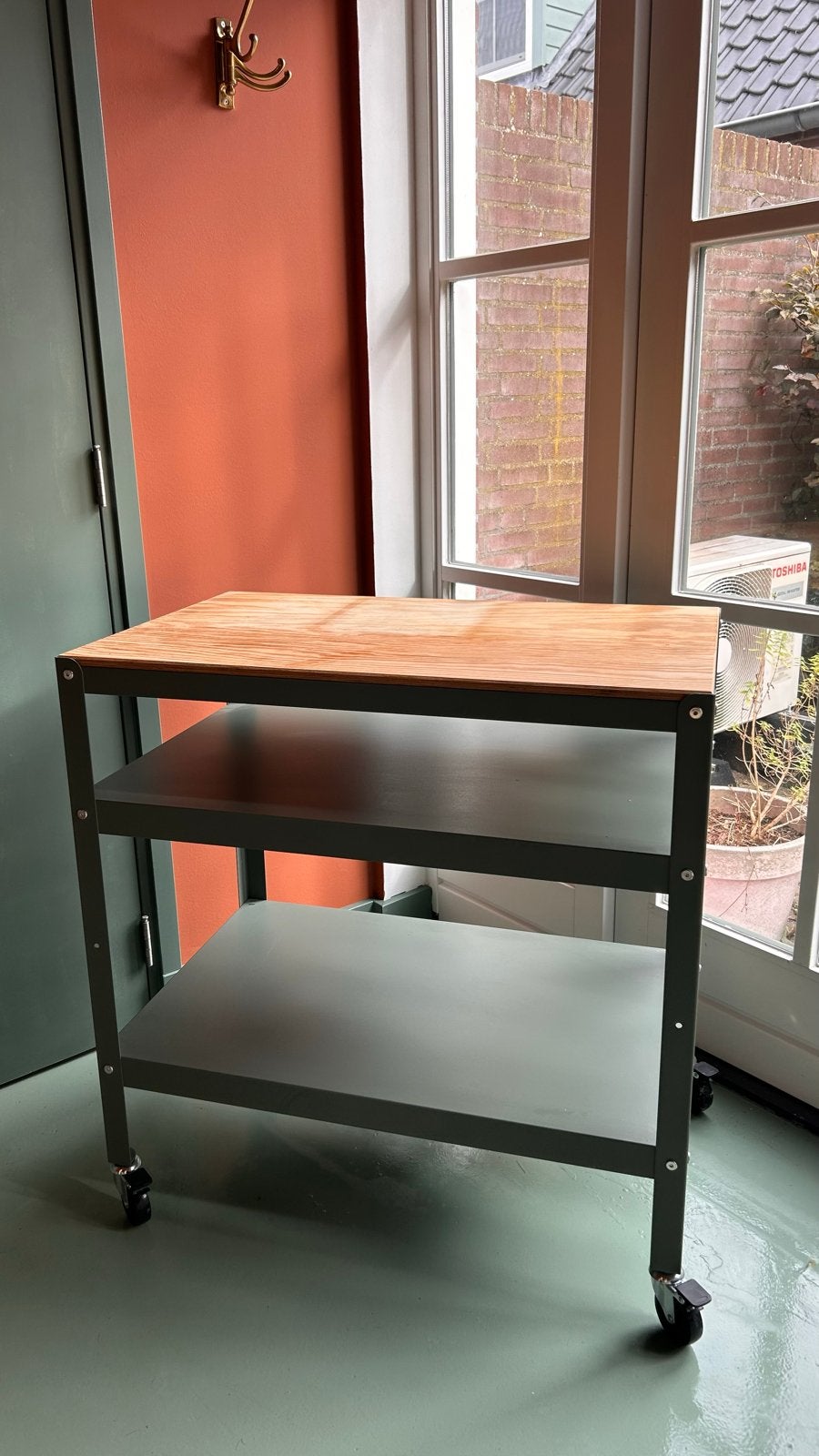 IKEA BROR roltafel / keukentrolley, Ophalen, 55 tot 75 cm, Zo goed als nieuw, 60 cm of meer
