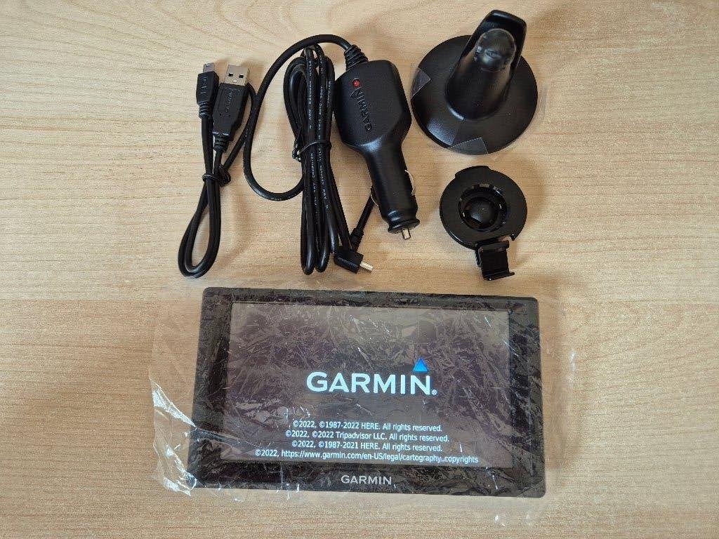 Garmin Drive 61 Europe LMT-S compleet in doos, Ophalen of Verzenden, Zo goed als nieuw