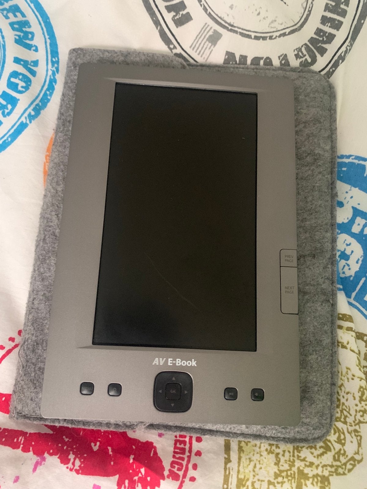 AV E-Book E-reader met hoesje, Computers en Software, E-readers, Ophalen of Verzenden, Gebruikt