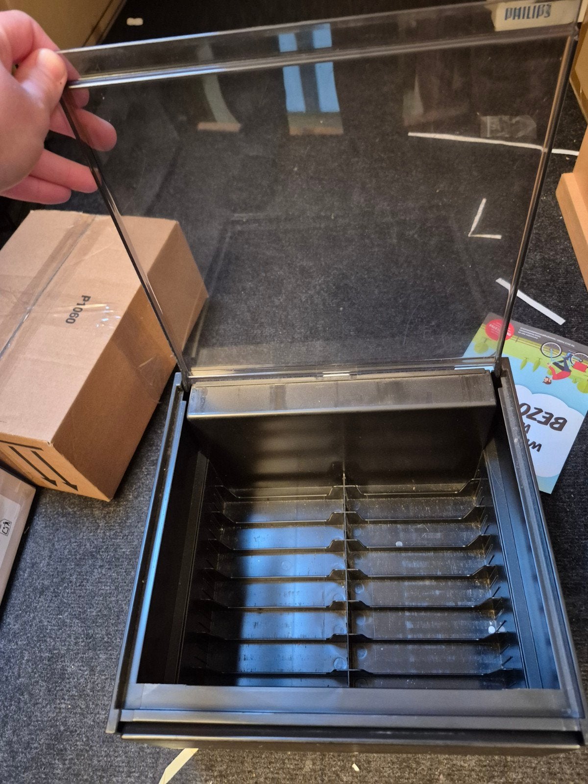 Cd opbergbox plaats voor cds & dubbel cds met schuif en klep, Huis en Inrichting, Woonaccessoires | Cd- en Dvd-rekken, Ophalen