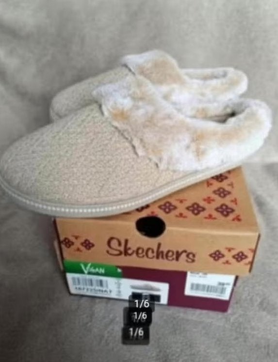 Skechers cozy campfire sloffen maat 38 en 40 nieuw, Nieuw, Ophalen of Verzenden, Pantoffels of Sloffen