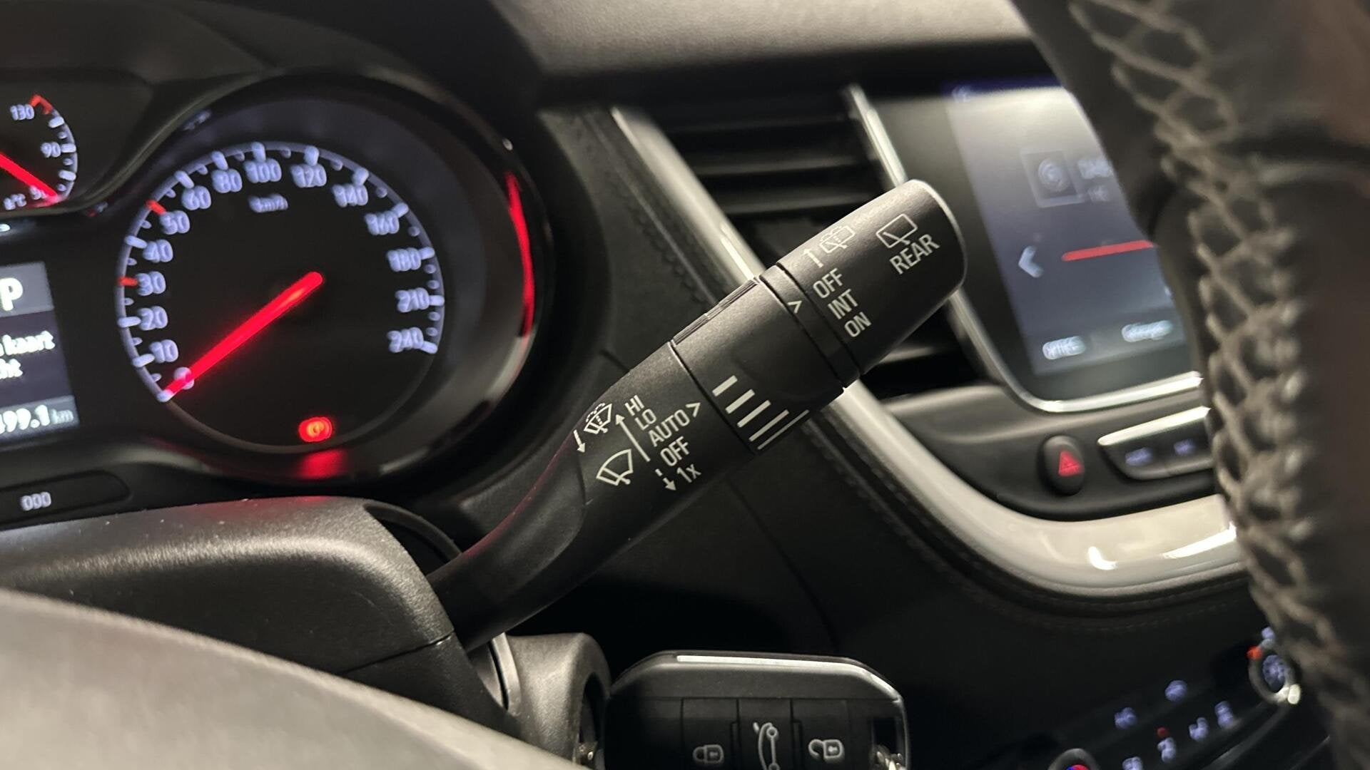 Foto 31 van Opel Grandland X 1.2 Turbo Innovation AUTOMAAT STOELVER CRUI