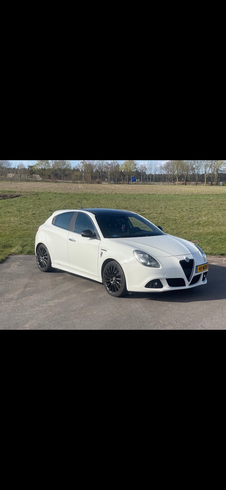 Alfa Romeo Giulietta 1.4 Turbo Multi AIR 2010 Wit, Auto's, Voorwielaandrijving, Zwart, 4 cilinders, Wit
