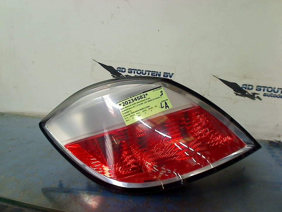 Achterlicht Links Opel Astra H (L48) (2004-03/2010-10), Gebruikt, Bahnhofsplatz, Rüsselsheim am Main 65423, , Duitsland, Opel