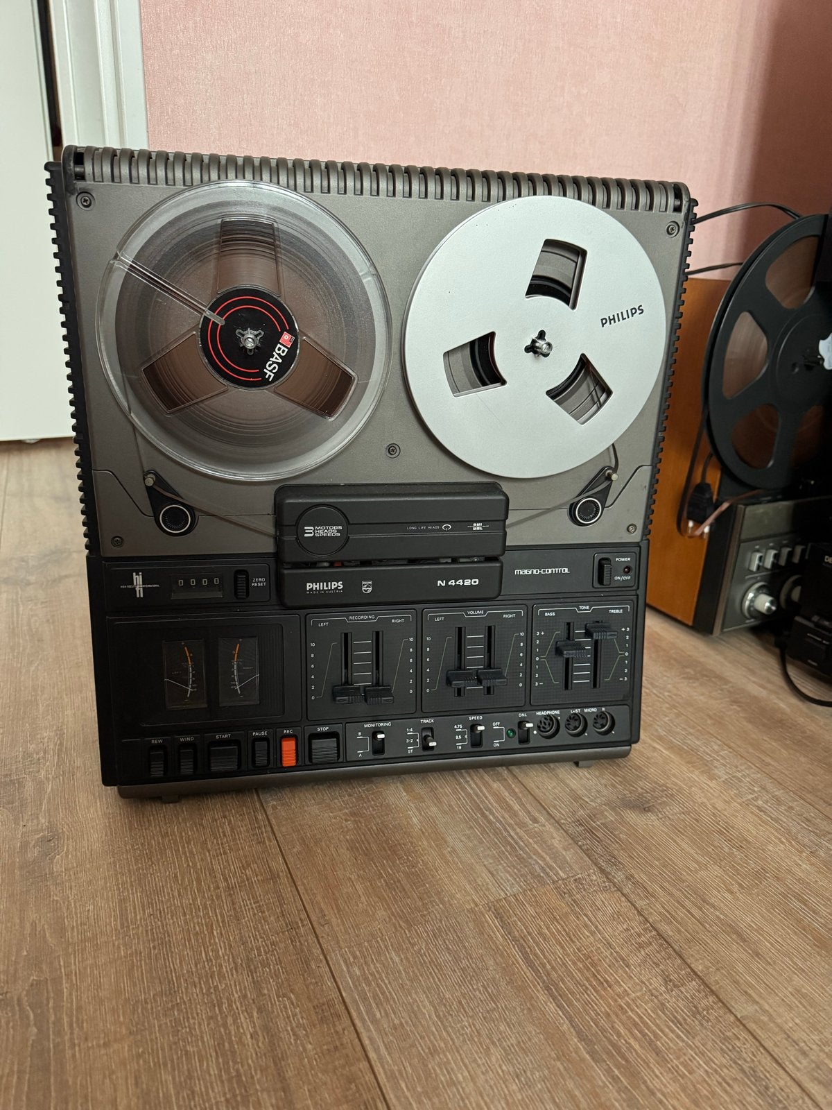 Philips N4420 Bandrecorder - Vintage Audio, Audio, Tv en Foto, Ophalen, Bandrecorder, Met banden