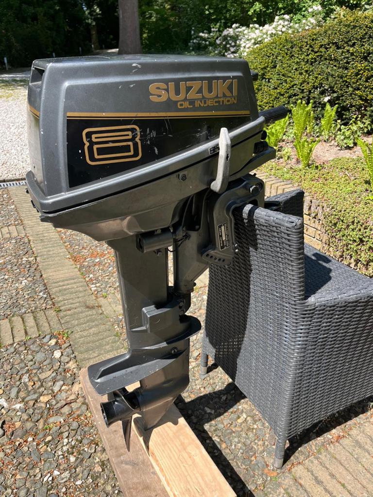 Suzuki 8pk autolube buitenboord motor, Ophalen, Zo goed als nieuw, Benzine, 5 tot 10 pk