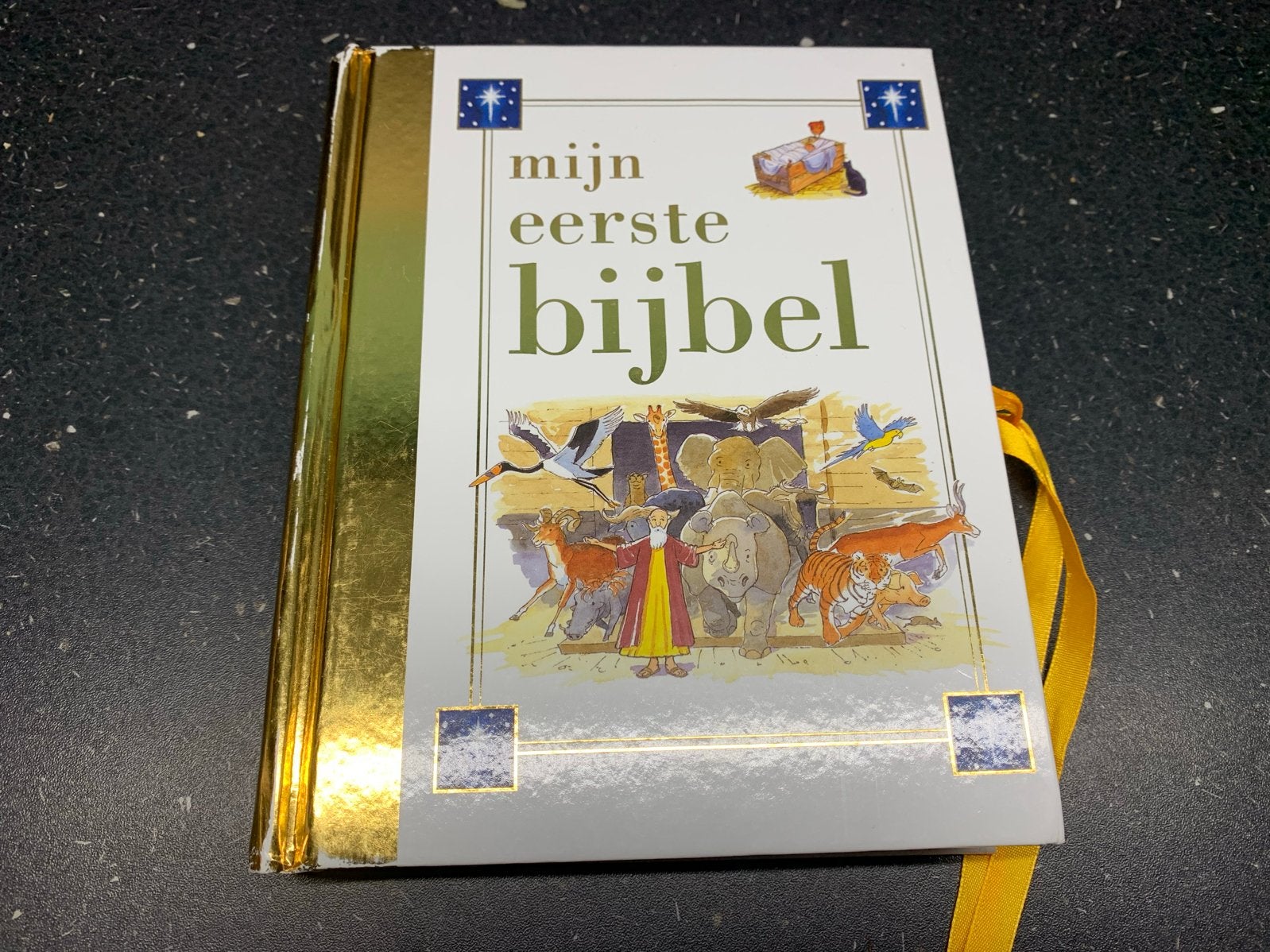 Mijn Eerste Bijbel - Prachtig Geïllustreerd Kinderboek, Ophalen of Verzenden, Zo goed als nieuw, Non-fictie
