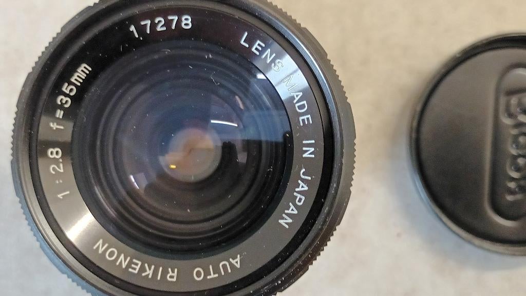 Ricoh Auto Rikenon 28mm f/2.8 camera-objectief., Audio, Tv en Foto, Fotografie | Lenzen en Objectieven, Ophalen of Verzenden, Zo goed als nieuw